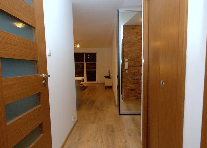 Irs Royal Irs Morenowe Wzgorza * グダニスク